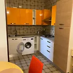 Appartamenti Di Monica Residence Foscolo