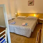 Da Monica -foscolo Apartment *