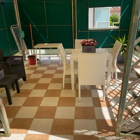 Da Monica -foscolo