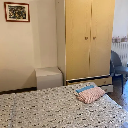 Da Monica -foscolo