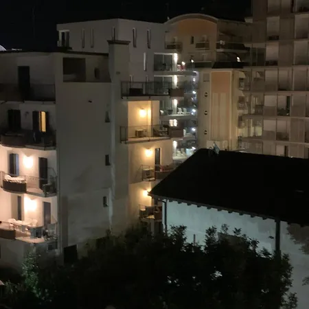 Da Monica -foscolo